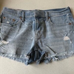 Gap shorts